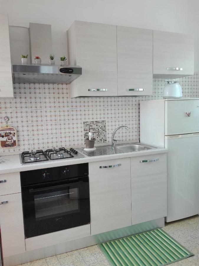 Appartement Plaza à Giardini-Naxos Extérieur photo